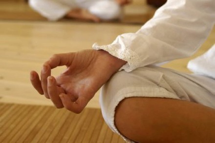Ab Montag: 40 Tage Kundalini Yoga im Schwarzen Kloster