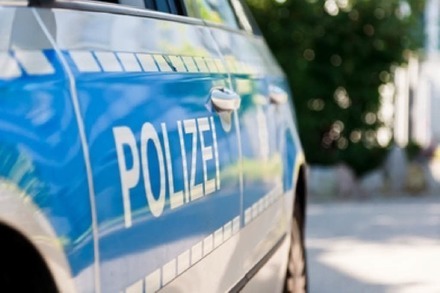 Männer überfallen Pizzaboten in Freiburg-Brühl