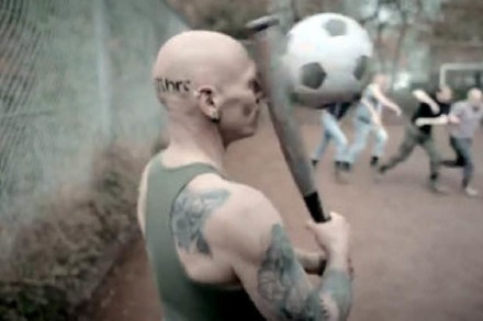 Video: Fußball und Nazis passen nicht zusammen