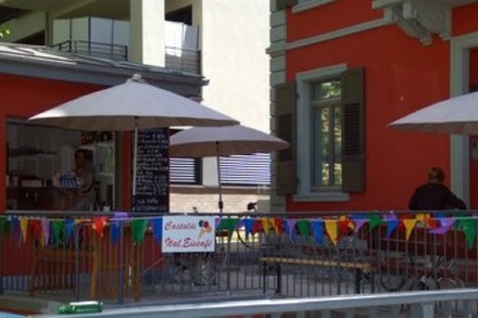 Das Eiscafé Castaldi ist jetzt in der Günterstalstraße