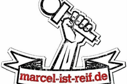 Marcel-ist-reif.de: Der Kommentator im Wohnzimmer