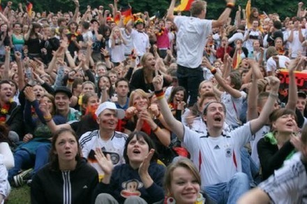 Public Viewing Freiburg: Hier kannst Du live die Fußball-EM 2012 schauen