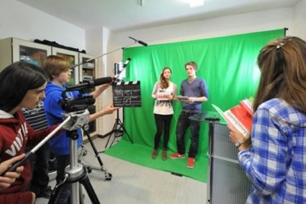 Friedrich-Gymnasium geht mit eigenem TV-Magazin auf Sendung