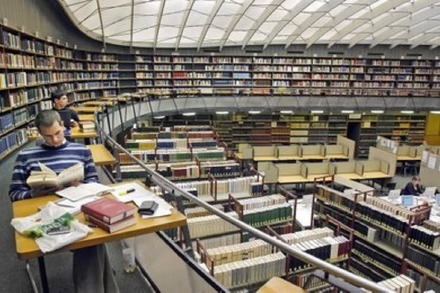 Uni Freiburg reagiert auf Platzmangel in Institutsbibliotheken