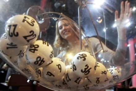 Frau aus dem Raum Freiburg gewinnt 9,4 Millionen im Lotto
