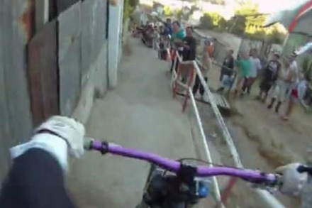 Video: Krasses Parkour-Biking in Chile