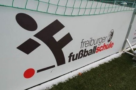 Leistungskurs Kicken (1): Die Freiburger Fußballschule