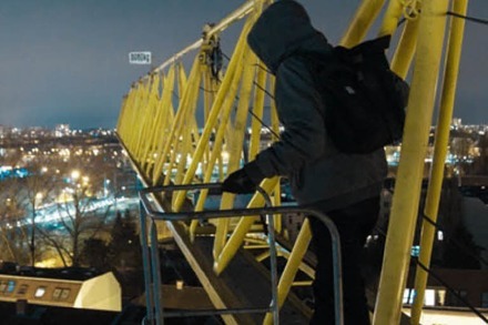 Dieser Freiburger klettert illegal auf die Dächer Berlins &#8211; für Fotos