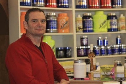Verborgene Läden: Nahrungsergänzungsmittel im Fitness-Shop-Freiburg