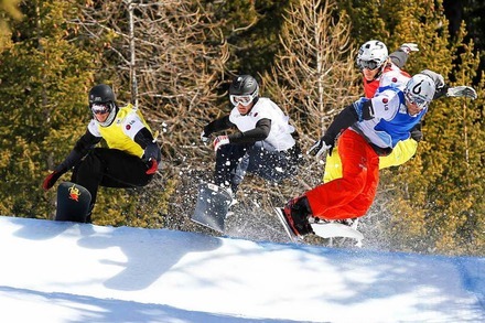 Verlosung: Freikarten für den FIS Snowboard-Cross-Weltcup auf dem Feldberg