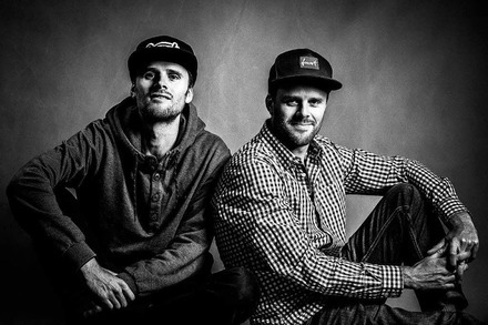 Rap-Duo Zweierpasch veröffentlicht heute sein Album "Double Vie"