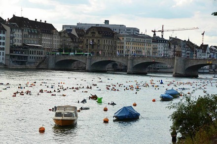 Am Dienstag findet das Basler Rheinschwimmen statt