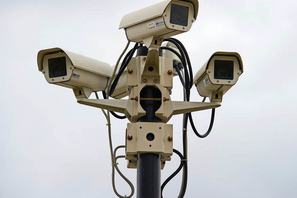 Videoüberwachung greift in die Persönlichkeitsrechte ein &amp;#8211; und ist deßhalb nicht überall erlaubt. (Foto: dpa)