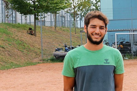 Wie ein Fußballtrainer in Freiburg einen Beitrag zur Integration leistet