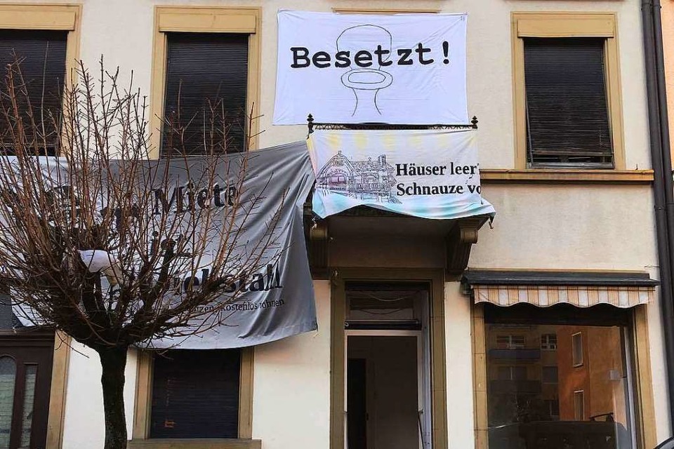 Das besetzte Haus in der Klarastraße 17 (Foto: Sergio Schmidt)