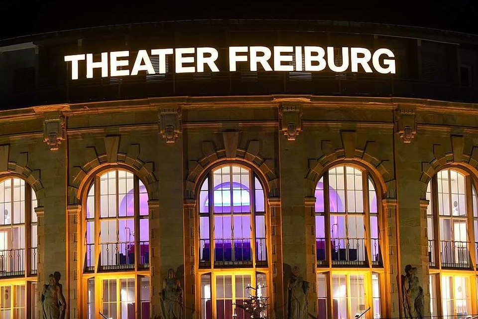 Das Theater Freiburg bezieht sich in der Spielzeit 2019/2020 auf die 900-Jahr-Feier Freiburgs. (Foto: Rita Eggstein)
