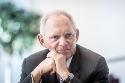 Wolfgang Schäuble ist zu Gast bei "Nachgefragt" im Rotteck-Gymnasium