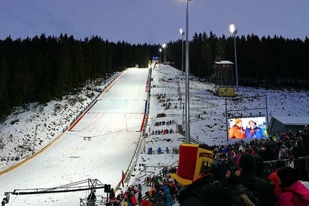 12 Gründe, warum Du zum Skisprung-Weltcup nach Titisee-Neustadt gehen solltest