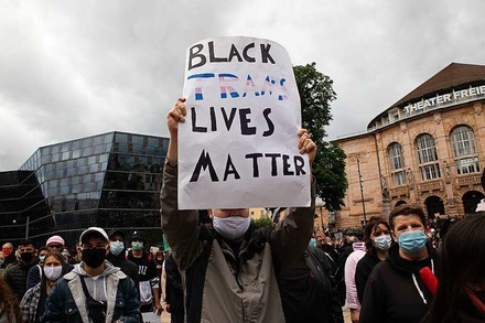 6 Dinge, die ich als nicht Schwarze auf der Black-Lives Matter-Mahnwache gelernt habe