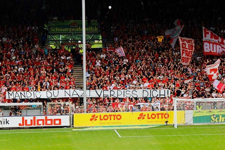 Das Banner im August 2019 im Dreisamstadion in Freiburg. (Foto: Corrillo)