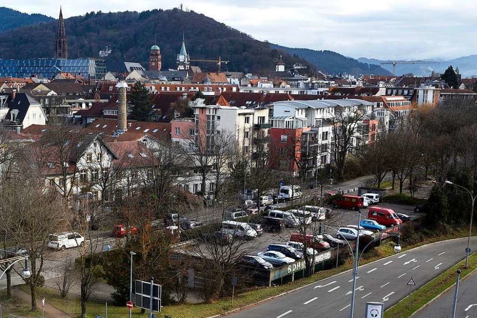 In der Faulerstraße im Freiburger Sedanquartier  sind am vergangenen Sonntag zwei Männer in einen Campingbus eingebrochen (Archivbild). (Foto: Thomas Kunz)
