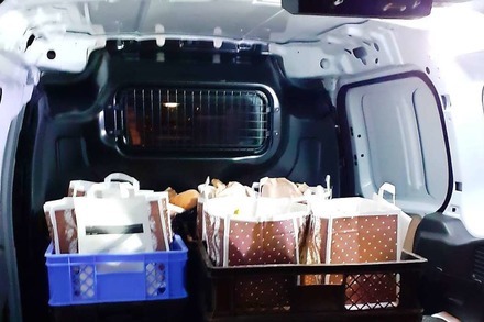 Neuer Lieferdienst: Brezel-Taxi bringt Frühstück nachhause