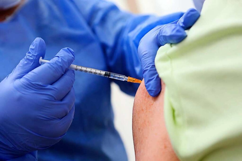 Mehr Impfstoff kommt &amp;#8211; und damit können auch mehr Leute geimpft werden. (Foto: Matthias Bein (dpa))