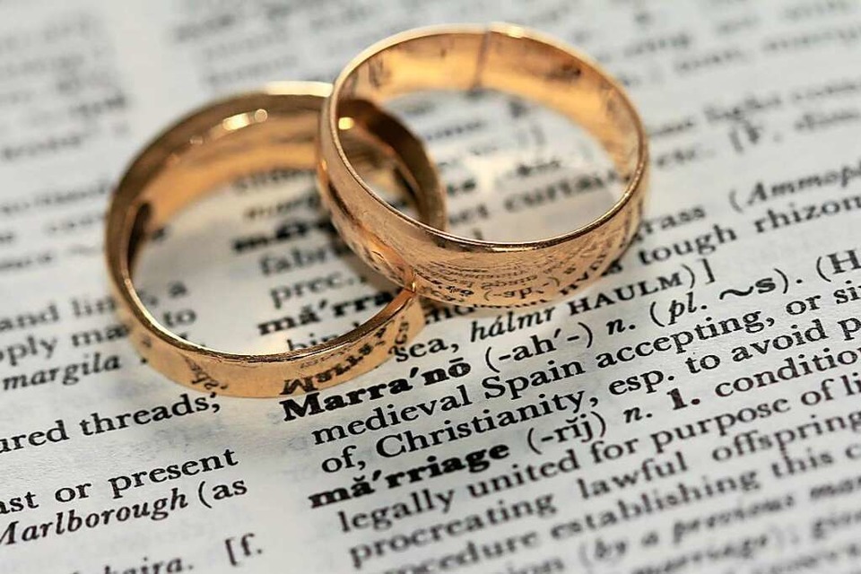 Wann ist ein Ehevertrag sinnvoll? Diese und weitere Fragen beantwortet Christiane Warnke im BZ-Talk mit Redakteurin Gina Kutkat. (Foto: Sandy Millar (unsplash.com))