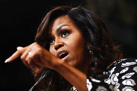 Michelle Obama ist die liebste Sachbuch-Autorin der Freiburger