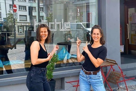 Die Pop-Up-Weinbar "Kurz &amp; Kork" hat im Café Bächle eröffnet