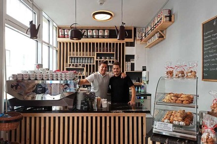 In der Espressobar "Zur Braunen Bohne" schmeckt der Kaffee fast wie in Italien