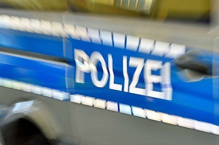 Rollerfahrer greifen in Freiburg-Rieselfeld Jogger an und verletzen ihn