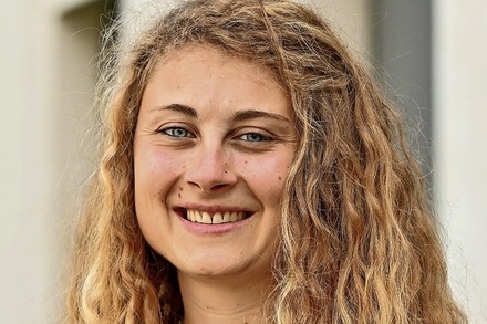 Die Freiburger Studentin Christina Schuh ist schwerhörig &#8211; und setzt sich für andere ein
