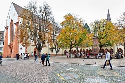 "Students for Future" wollen mit Zelten auf dem Freiburger Rathausplatz protestieren